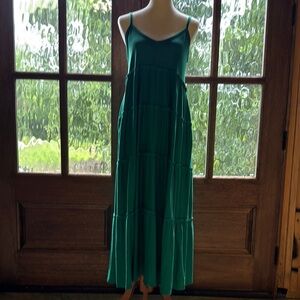 Elegant Green Maxi Dress